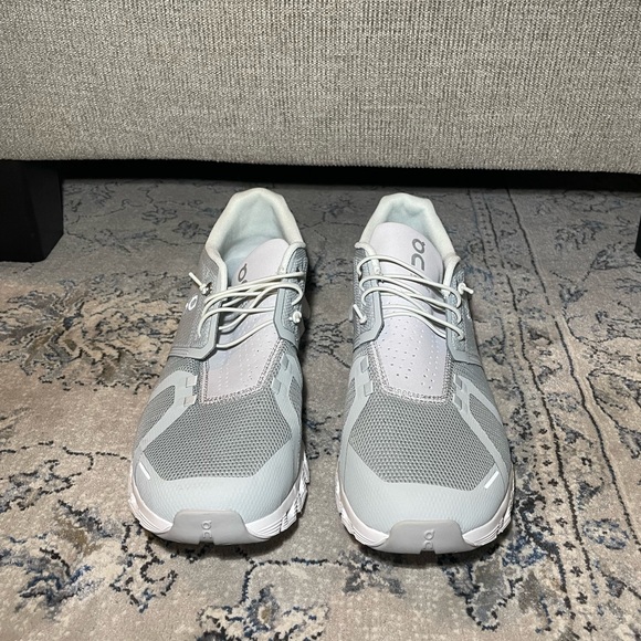 On Cloud 5 Glacier Runnings Shoes - Picture 4 of 11